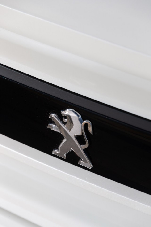 Photo officielle Peugeot 508 GT Line Blanc Nacré - Essais press