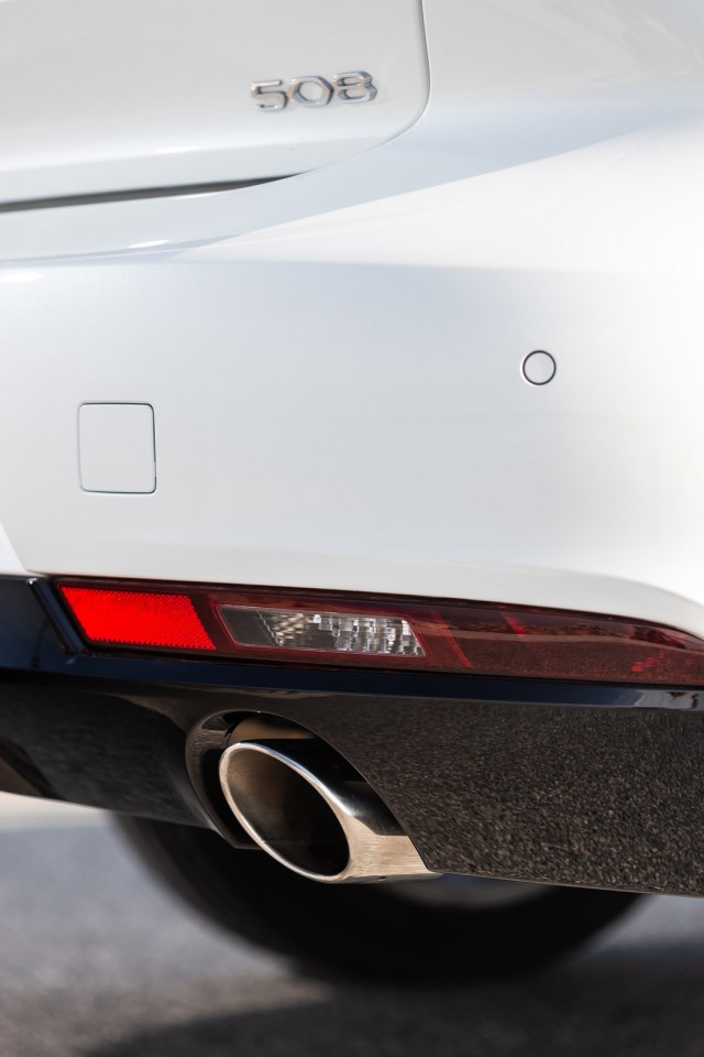 Photo officielle Peugeot 508 GT Line Blanc Nacré - Essais press