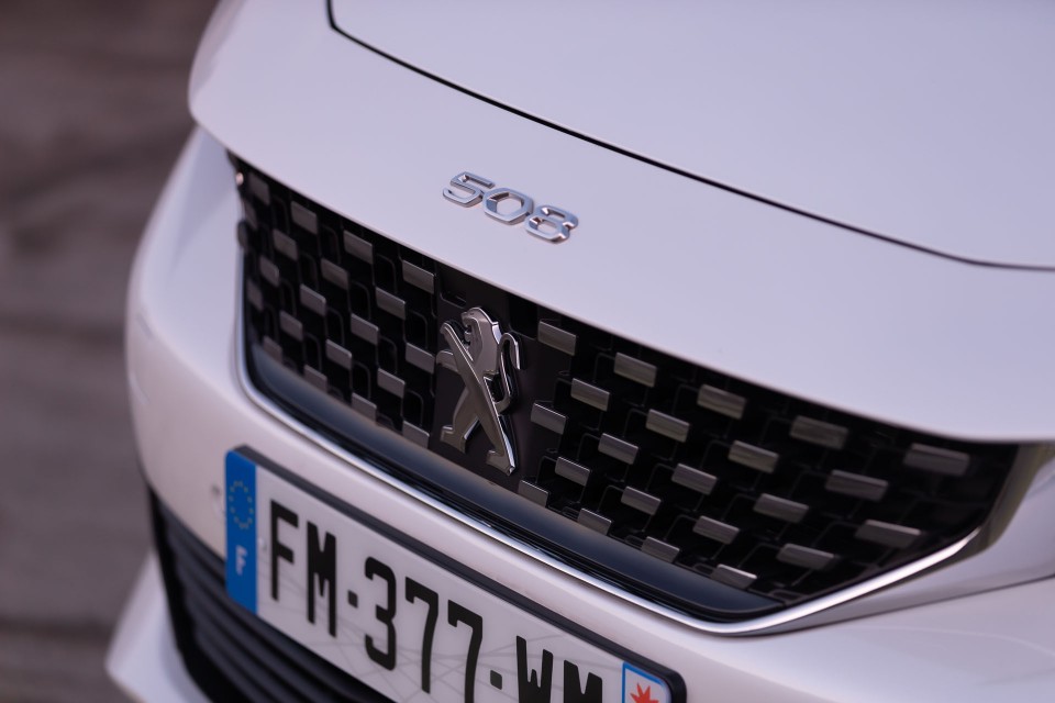 Photo Peugeot 508 II GT HYbrid Blanc Nacré - Essais presse 2020