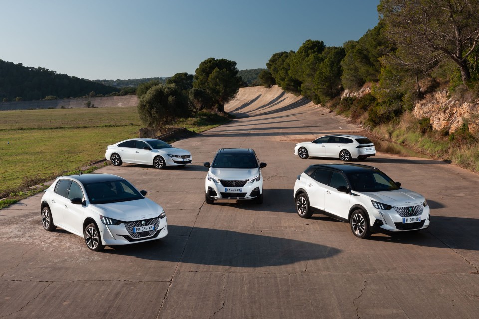 Photo Peugeot 508 II GT HYbrid Blanc Nacré - Essais presse 2020