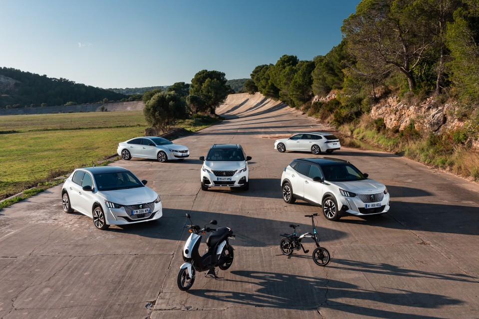 Photo Peugeot 508 II GT HYbrid Blanc Nacré - Essais presse 2020