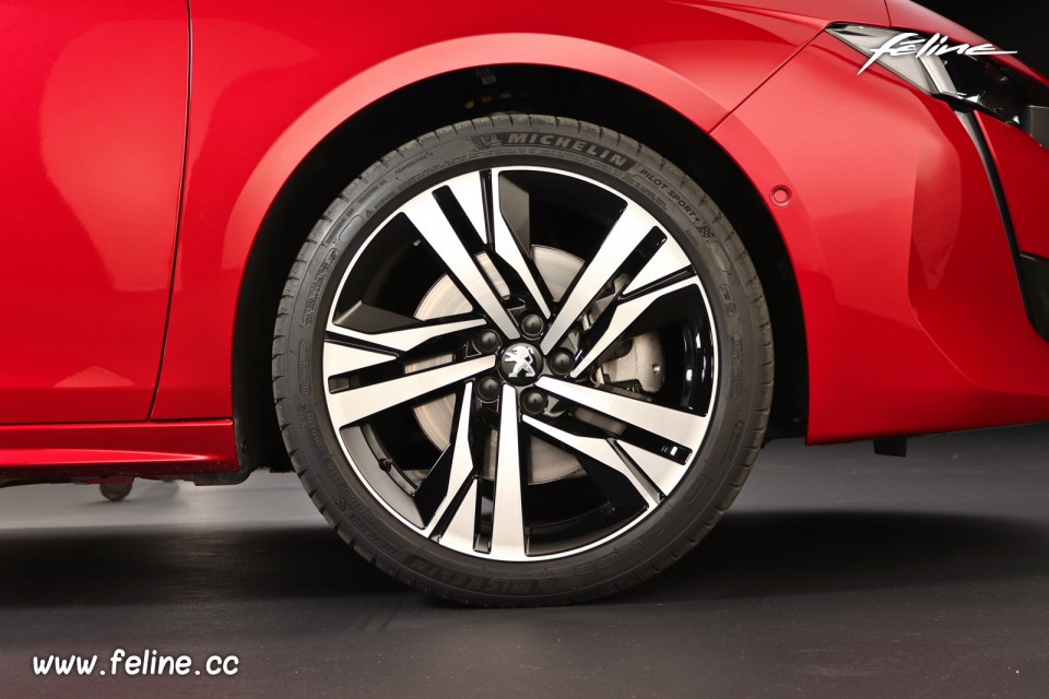 Photo jante aluminium 19 Peugeot 508 II GT Rouge Ultimate (2018)