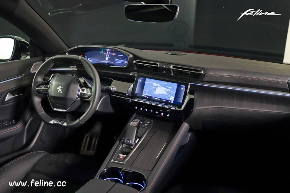 Photo intérieur i-Cockpit Peugeot 508 II GT (2018)