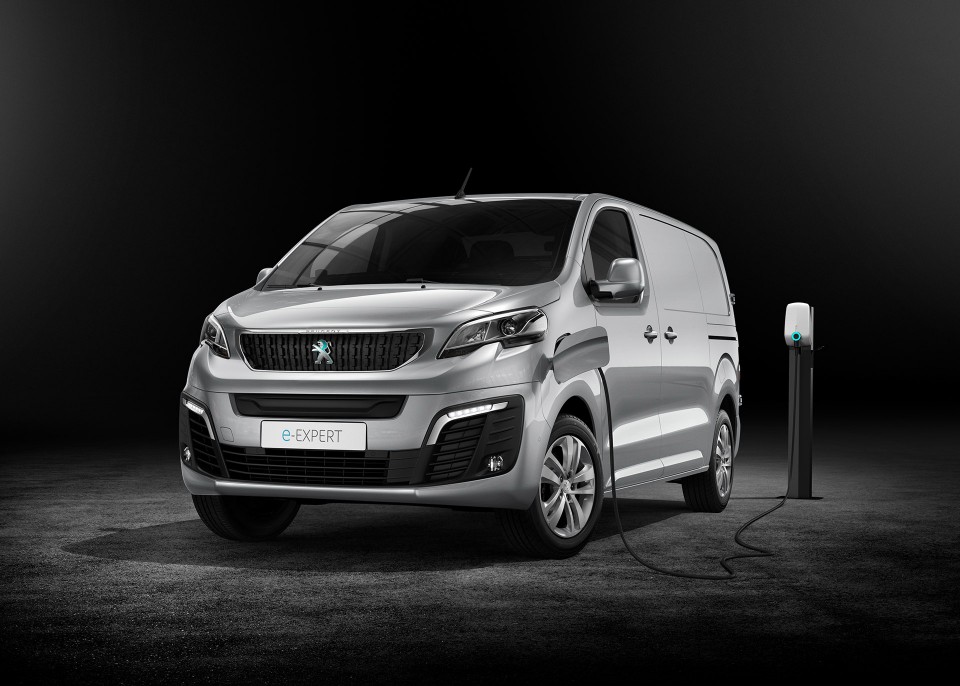 Photo officielle Peugeot e-Expert III Electrique (2020)