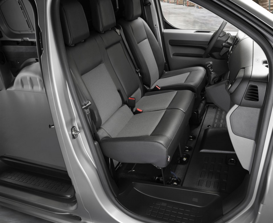 Photo banquette modulable Moduwork Peugeot Expert III (2016)