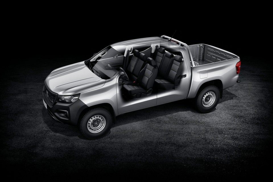 Photo modularité intérieure sièges Peugeot Landtrek Pick-up (