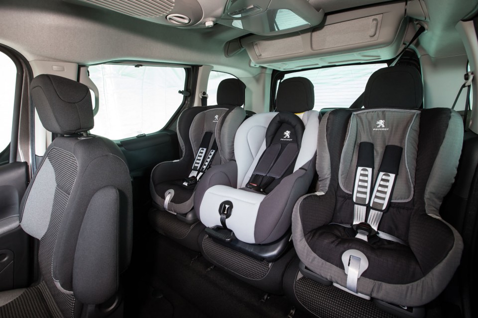 Housse Siège Auto Universelle Pour PEUGEOT PARTNER TEPEE Pas Cher