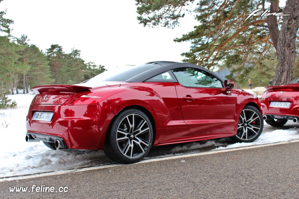 Photo Peugeot RCZ R Rouge Erythrée - Essais Novembre 2013 - 1-010