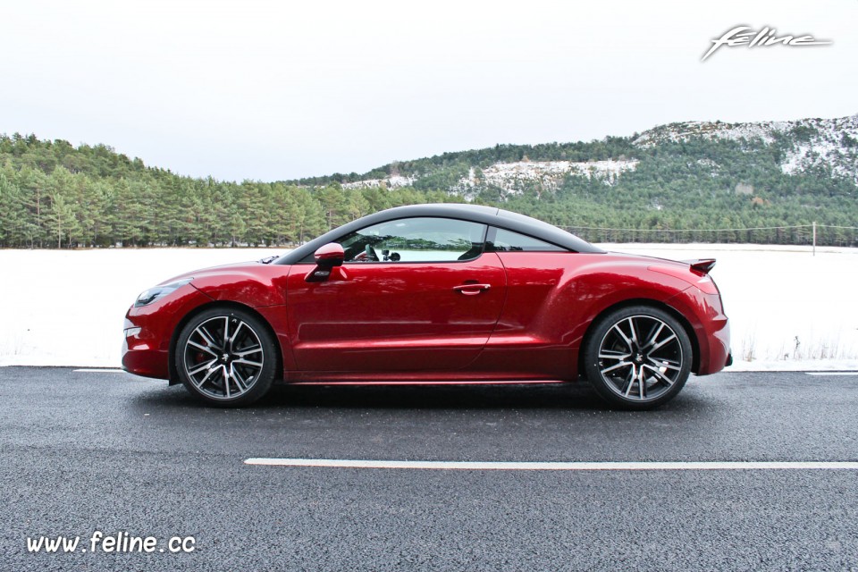 Photo profil Peugeot RCZ R Rouge Erythrée - Essais Novembre 2013 - 1-015