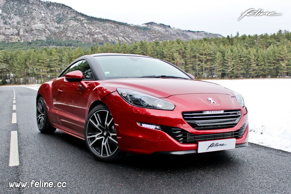 Photo Peugeot RCZ R Rouge Erythrée - Essais Novembre 2013 - 1-026