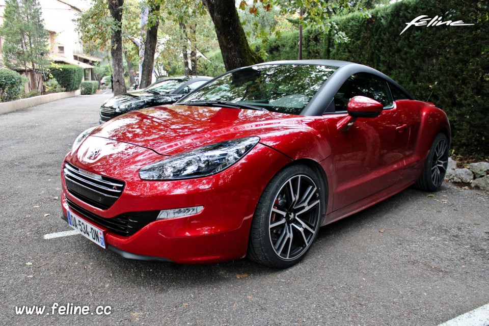 Photo Peugeot RCZ R Rouge Erythrée - Essais Novembre 2013 - 1-050