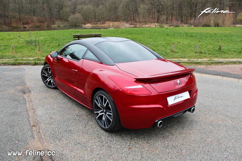 Photo Peugeot RCZ R - 1.6 THP 270 - Rouge Erythrée