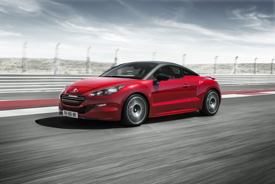 Photo 3/4 avant circuit Peugeot RCZ R I Rouge Erythrée - 2-022