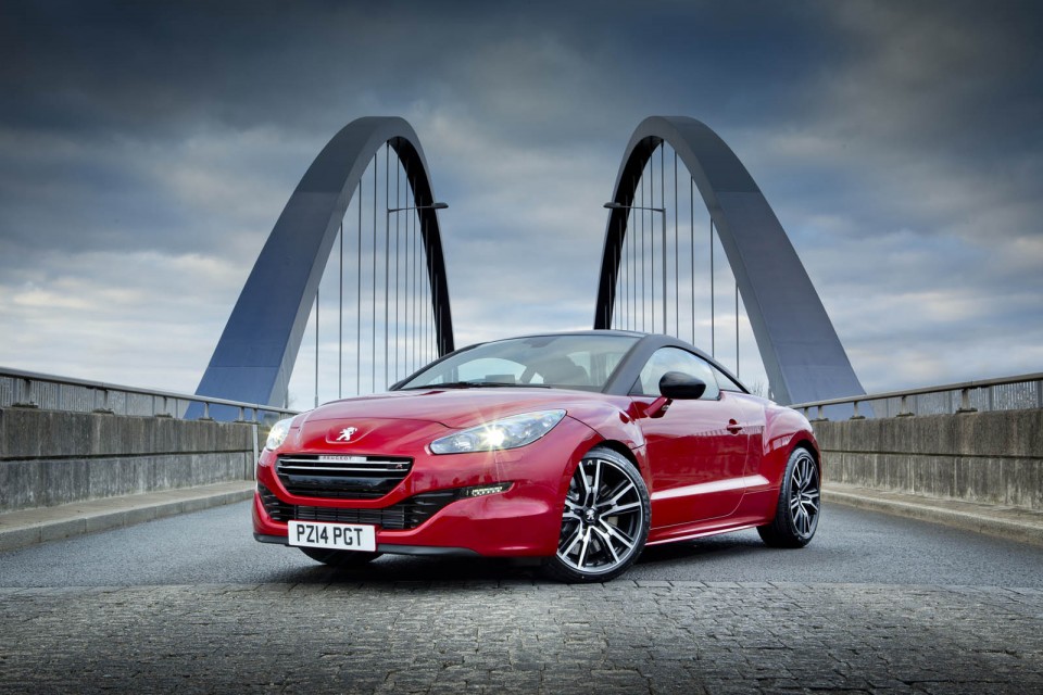 Photo officielle Peugeot RCZ R Rouge Erythrée (UK)