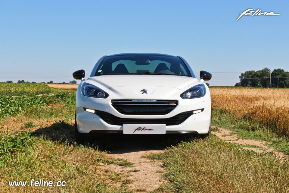 Photo face avant Peugeot RCZ GT Line Blanc Nacré - 2.0 HDi 160