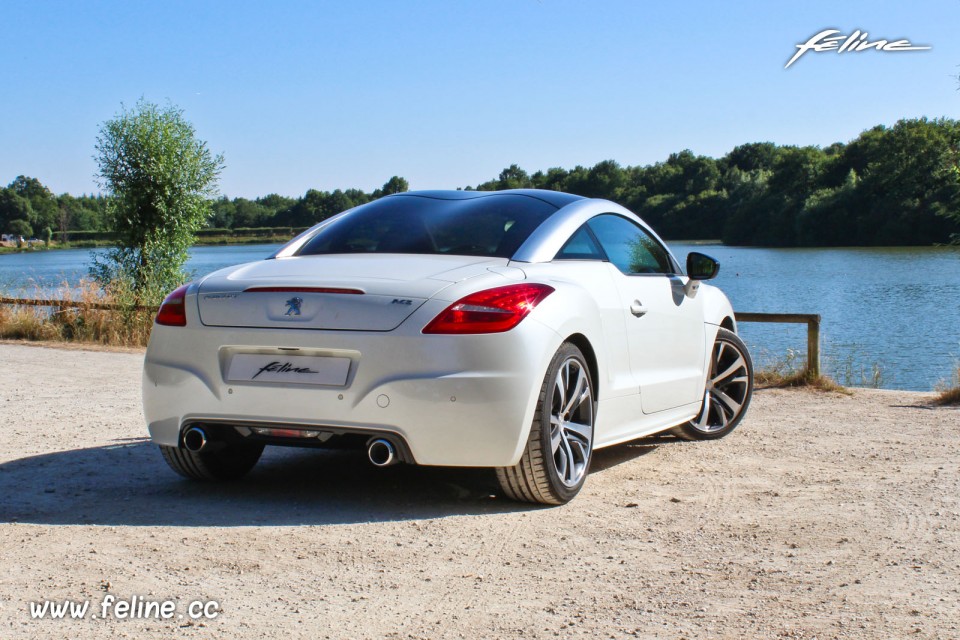 Photo essai Peugeot RCZ GT Line Blanc Nacré - 2.0 HDi 160 BVM6