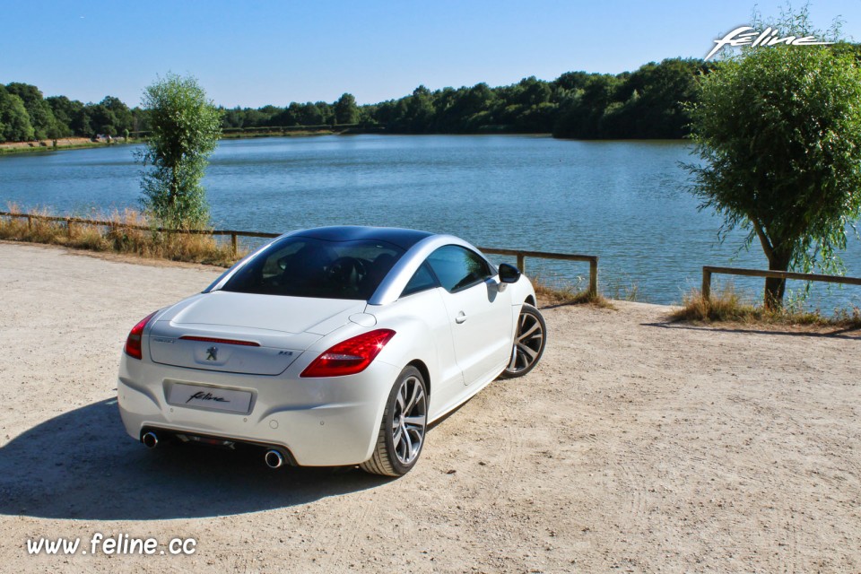 Photo essai Peugeot RCZ GT Line Blanc Nacré - 2.0 HDi 160 BVM6