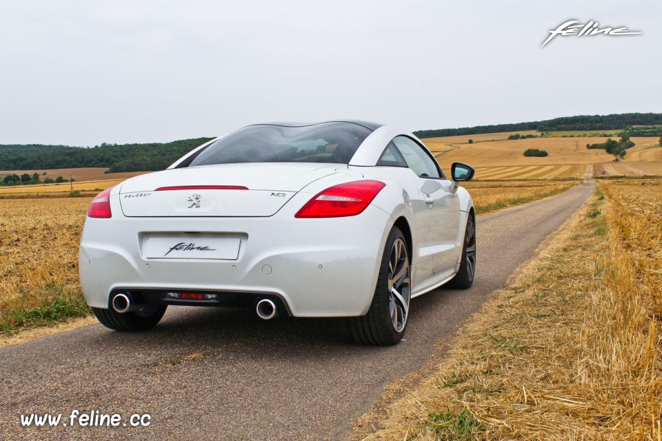 Photo essai Peugeot RCZ GT Line Blanc Nacré - 2.0 HDi 160 BVM6