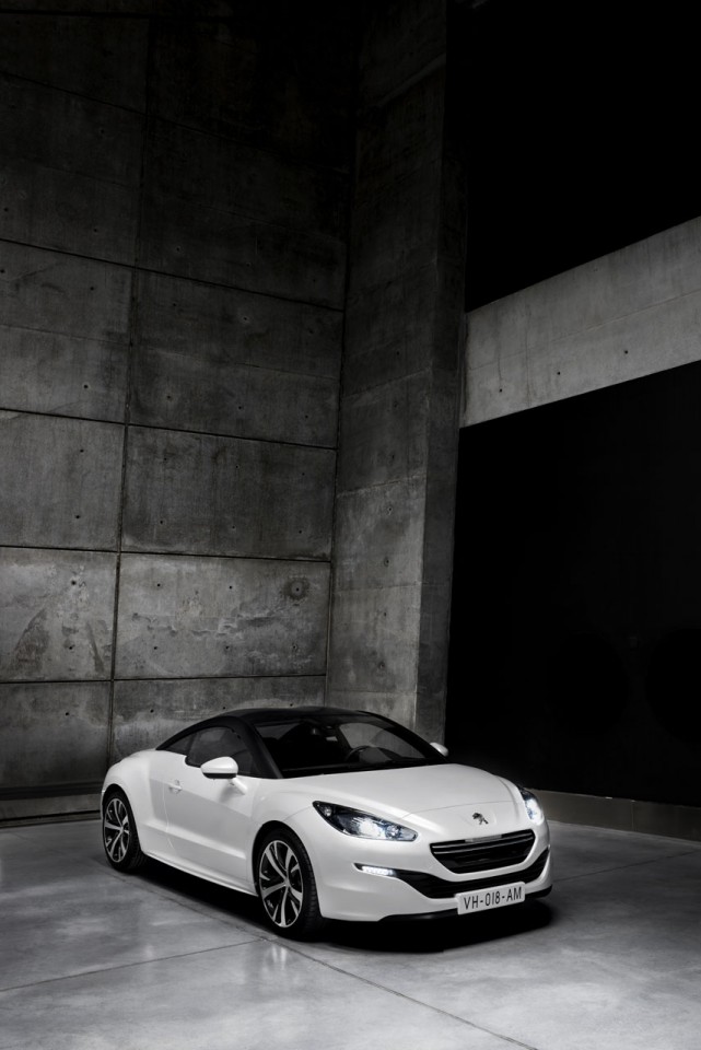 Photo Peugeot RCZ I phase 2 (2012) - 1-013