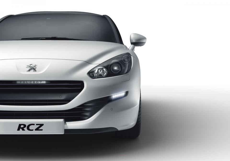 Photo face avant Peugeot RCZ I phase 2 (2012) - 1-032