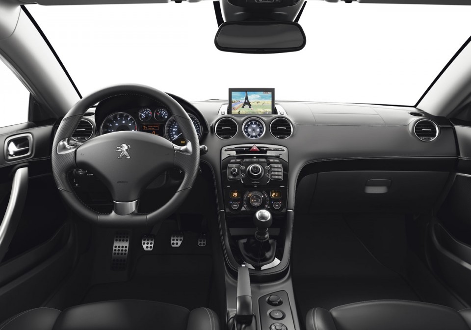 Photo intérieur Peugeot RCZ I phase 2 (2012) - 1-033