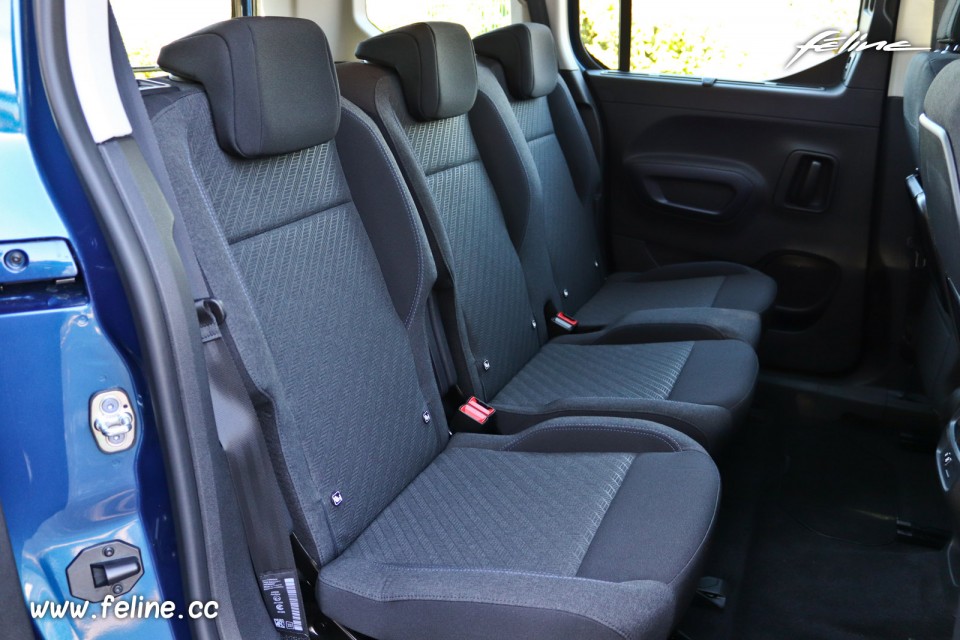 Photo sièges arrière tissu Peugeot Rifter I 1.5 BlueHDi 100 (2