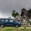 Photo statique route Peugeot Rifter Allure Deep Blue - Essais pr