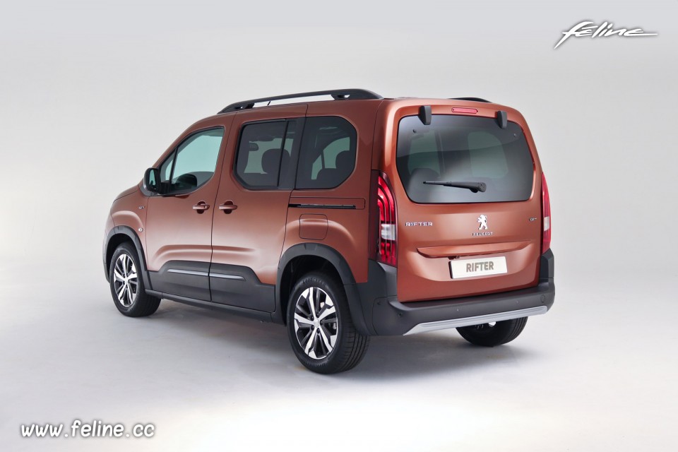 Photo 3/4 arrière Peugeot Rifter GT Line Metallic Copper (2018)