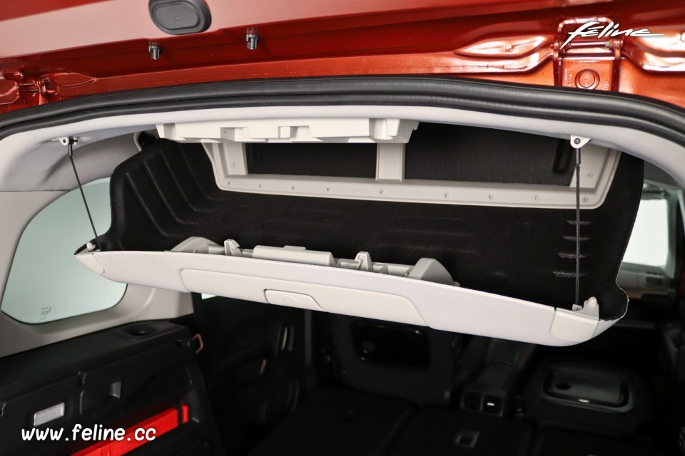 Photo coffre de toit Peugeot Rifter GT Line (2018)