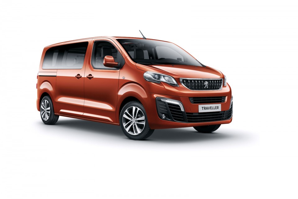 Photo officielle 3/4 avant Peugeot Traveller Combispace (2016)