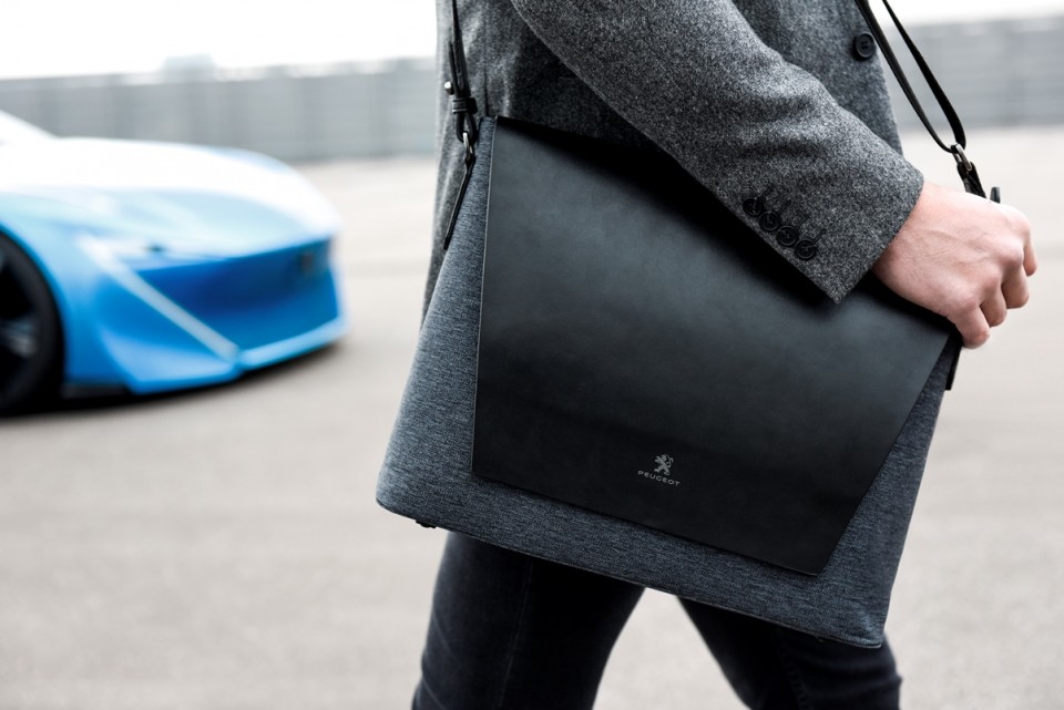 Photo sac bandoulière / Messenger Peugeot (2017)