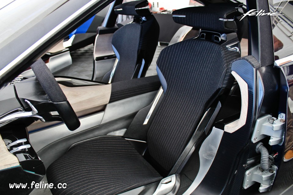 Photo sièges avant Peugeot Exalt Concept (2015) - Circuit de Mo