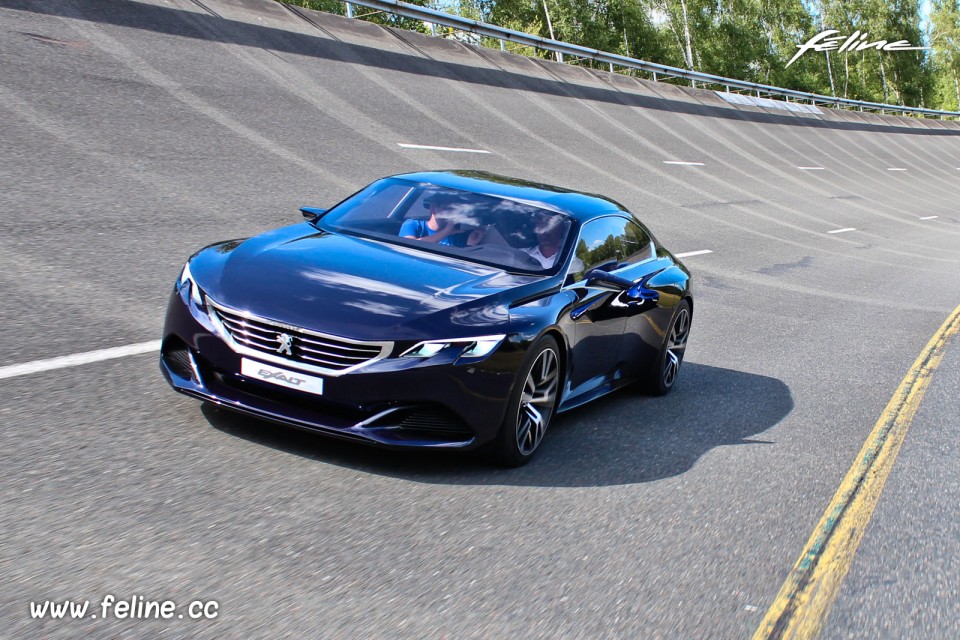 Photo Peugeot Exalt Concept (2015) - Circuit de Mortefontaine