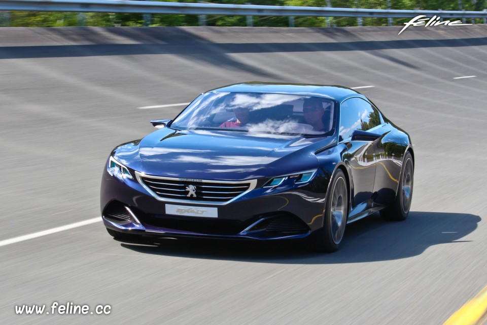 Photo Peugeot Exalt Concept (2015) - Circuit de Mortefontaine