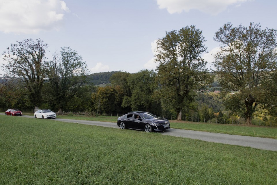 Photo road-trip Peugeot 508 et 504 Spirit of France (2018)