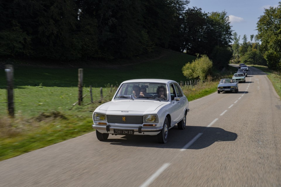 Photo road-trip Peugeot 508 et 504 Spirit of France (2018)