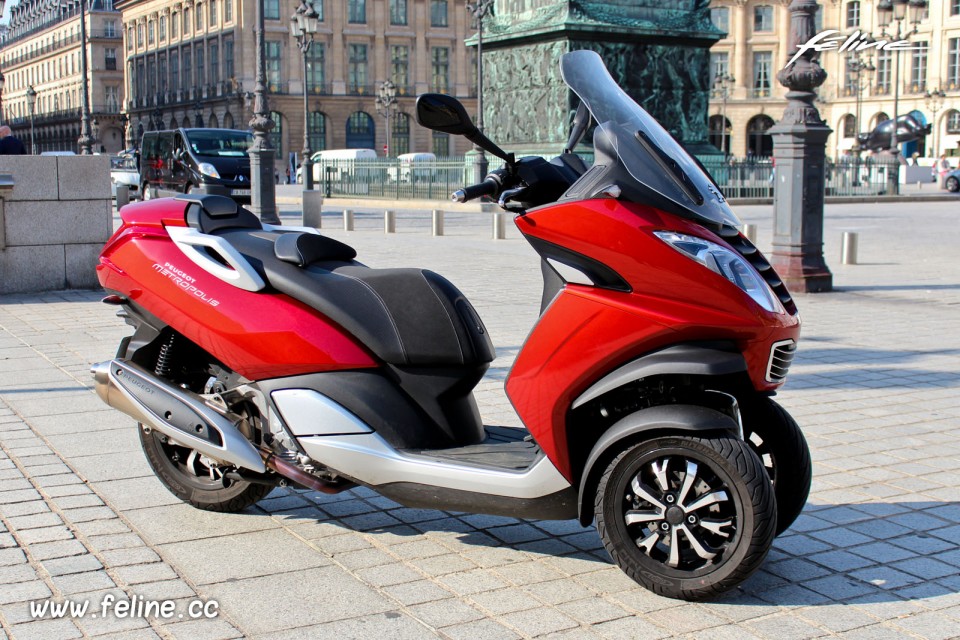 Photo Peugeot Metropolis 400i Rouge Safran - 1-006