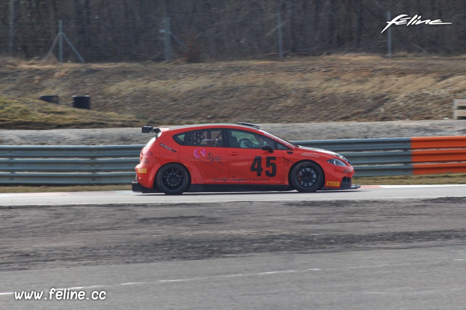 Caillet Racing Team - Circuit de Dijon Prenois (2015)