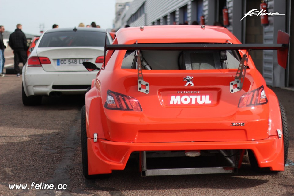 Caillet Racing Team - Circuit de Dijon Prenois (2015)