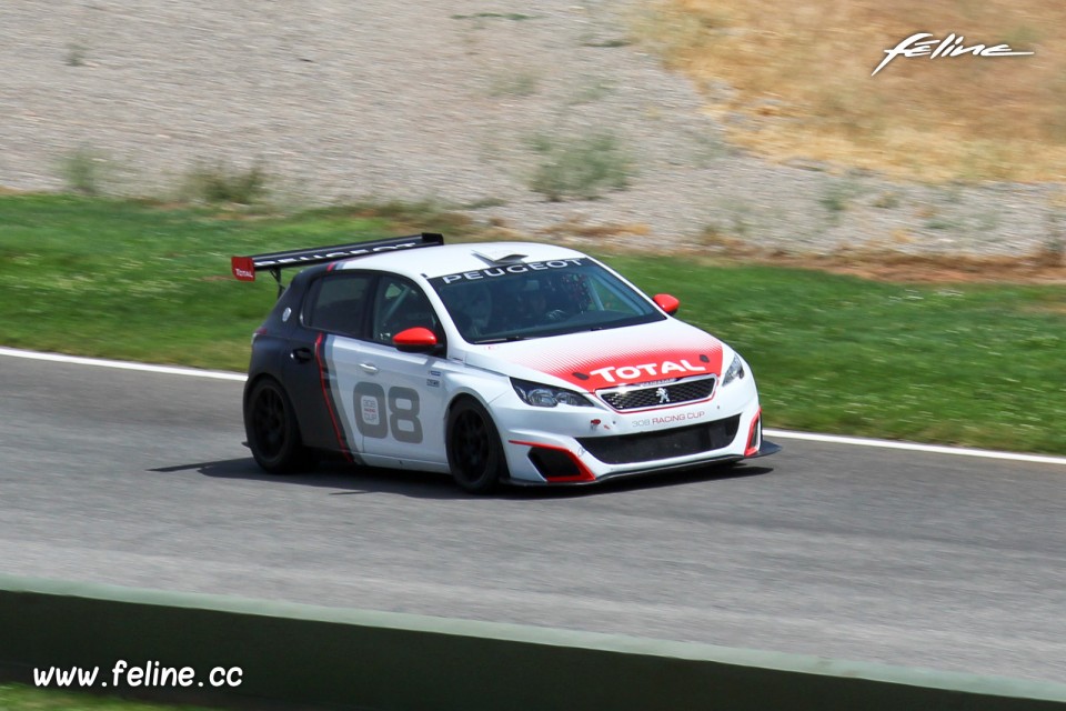Photo 3/4 avant Peugeot 308 Racing Cup (2017)